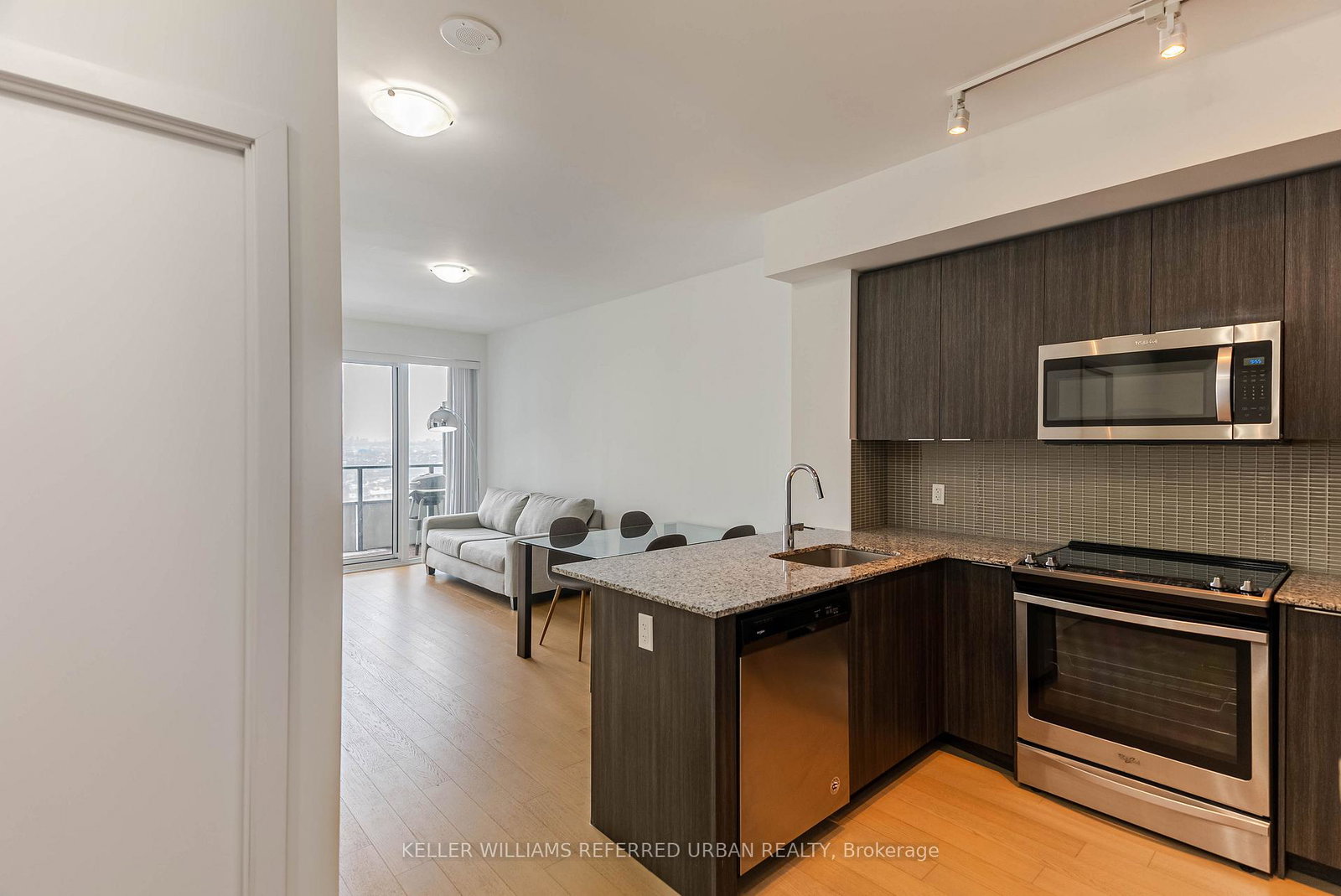 20-shore-breeze-drive-etobicoke-ontario-w13445618