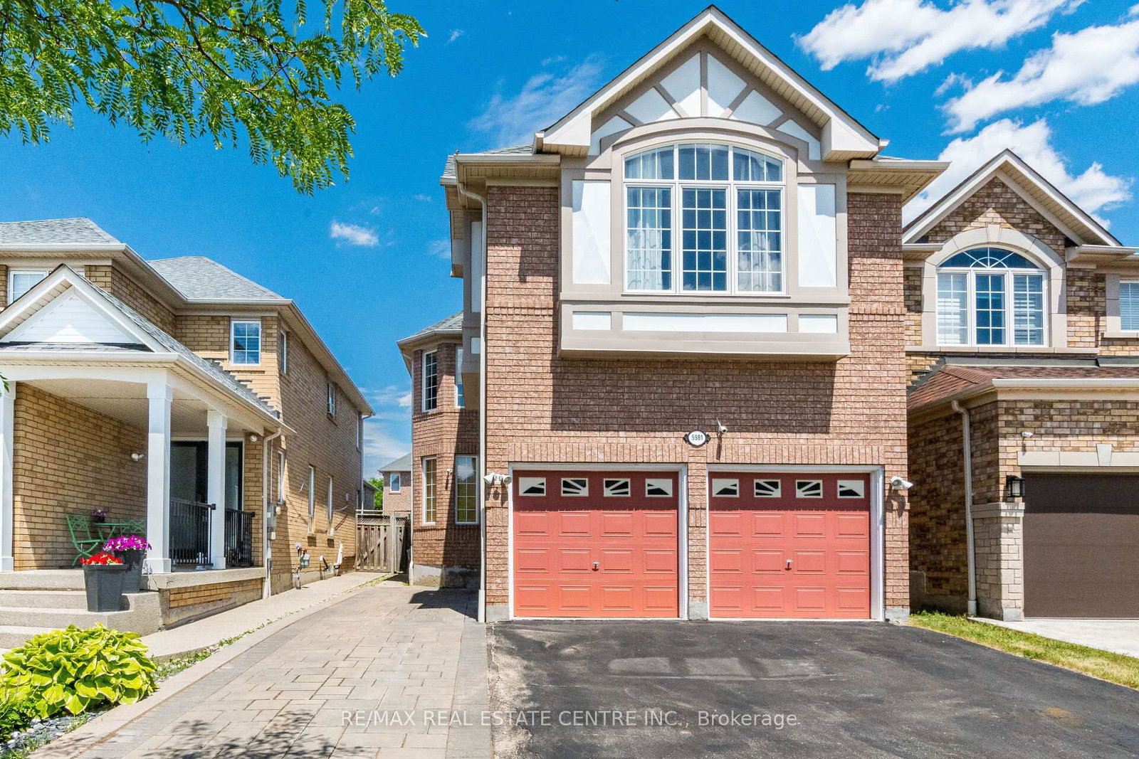 5981-couples-street-mississauga-ontario-w13445716