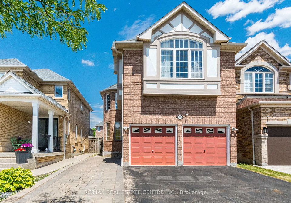 5981-couples-street-mississauga-ontario-w13445716