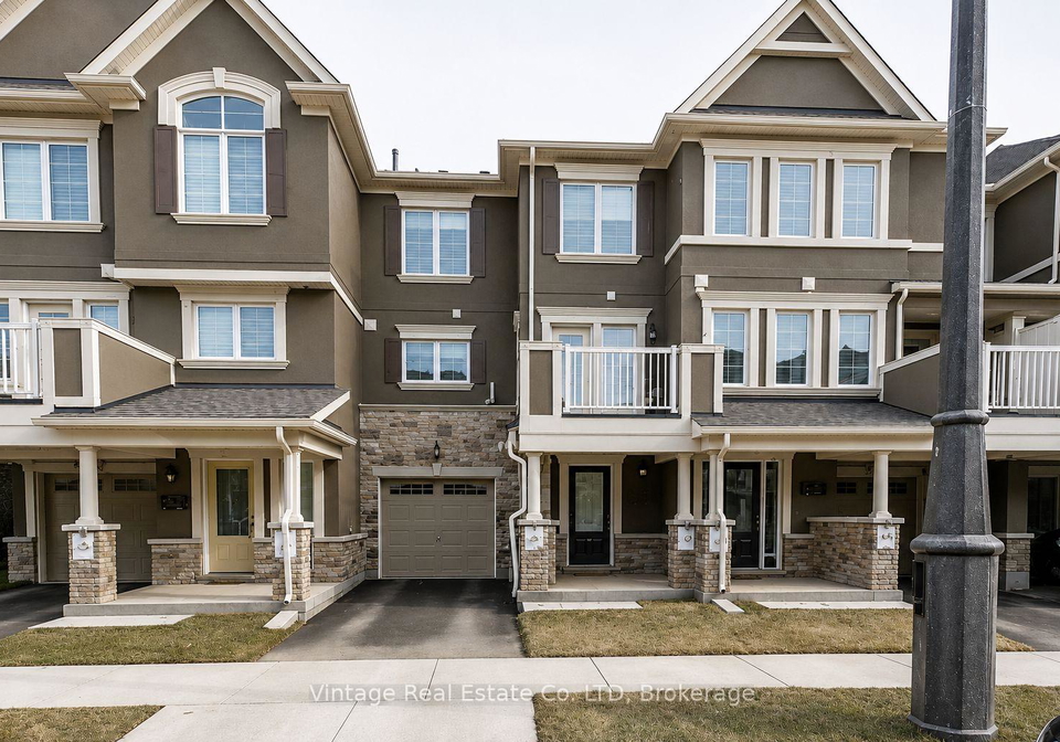 126-christopher-road-oakville-ontario-w13445914