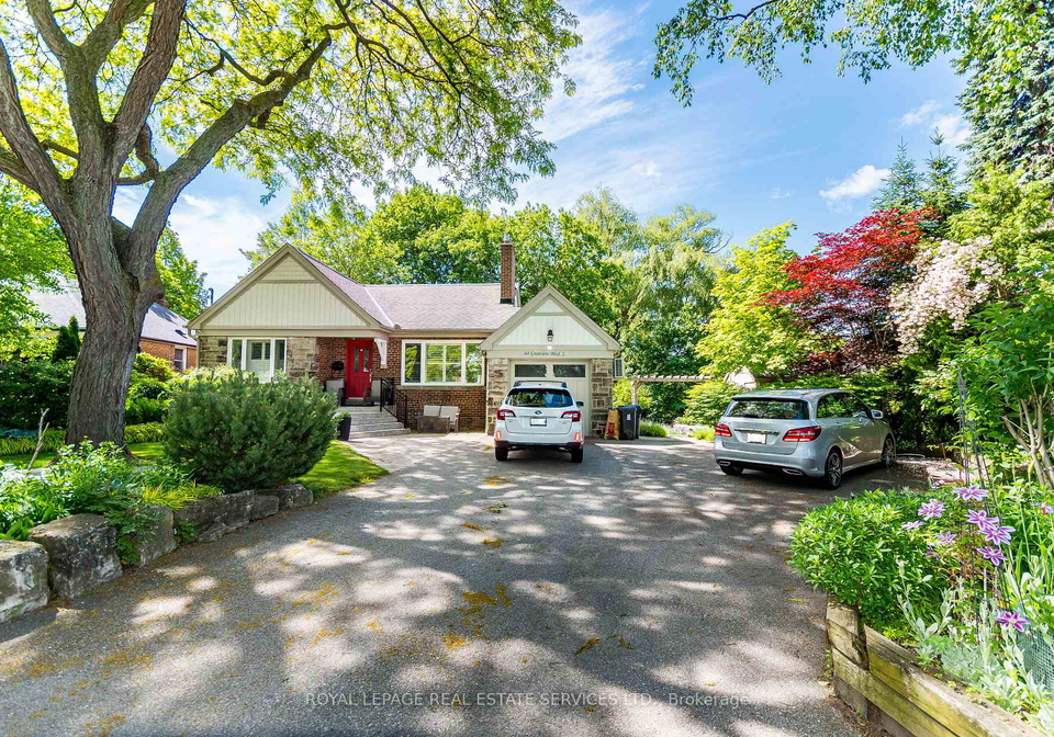 64-grenview-boulevard-s-etobicoke-ontario-w13446076
