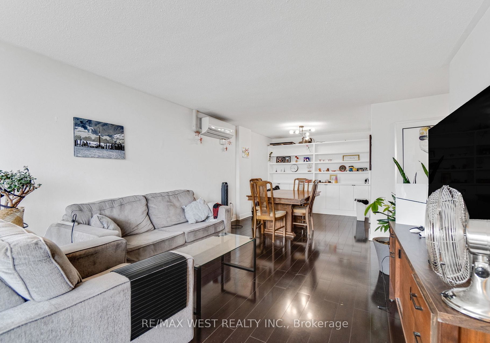 11-neilson-drive-etobicoke-ontario-w13446310