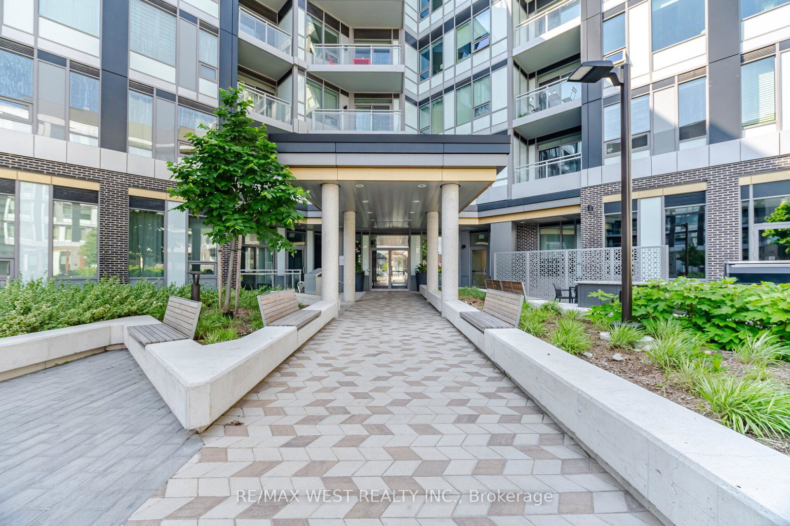 2501-saw-whet-boulevard-oakville-ontario-w13446344