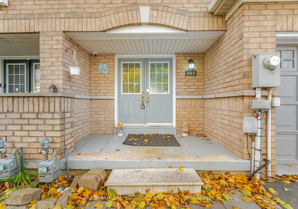 102-charcoal-way-brampton-ontario-w13446636