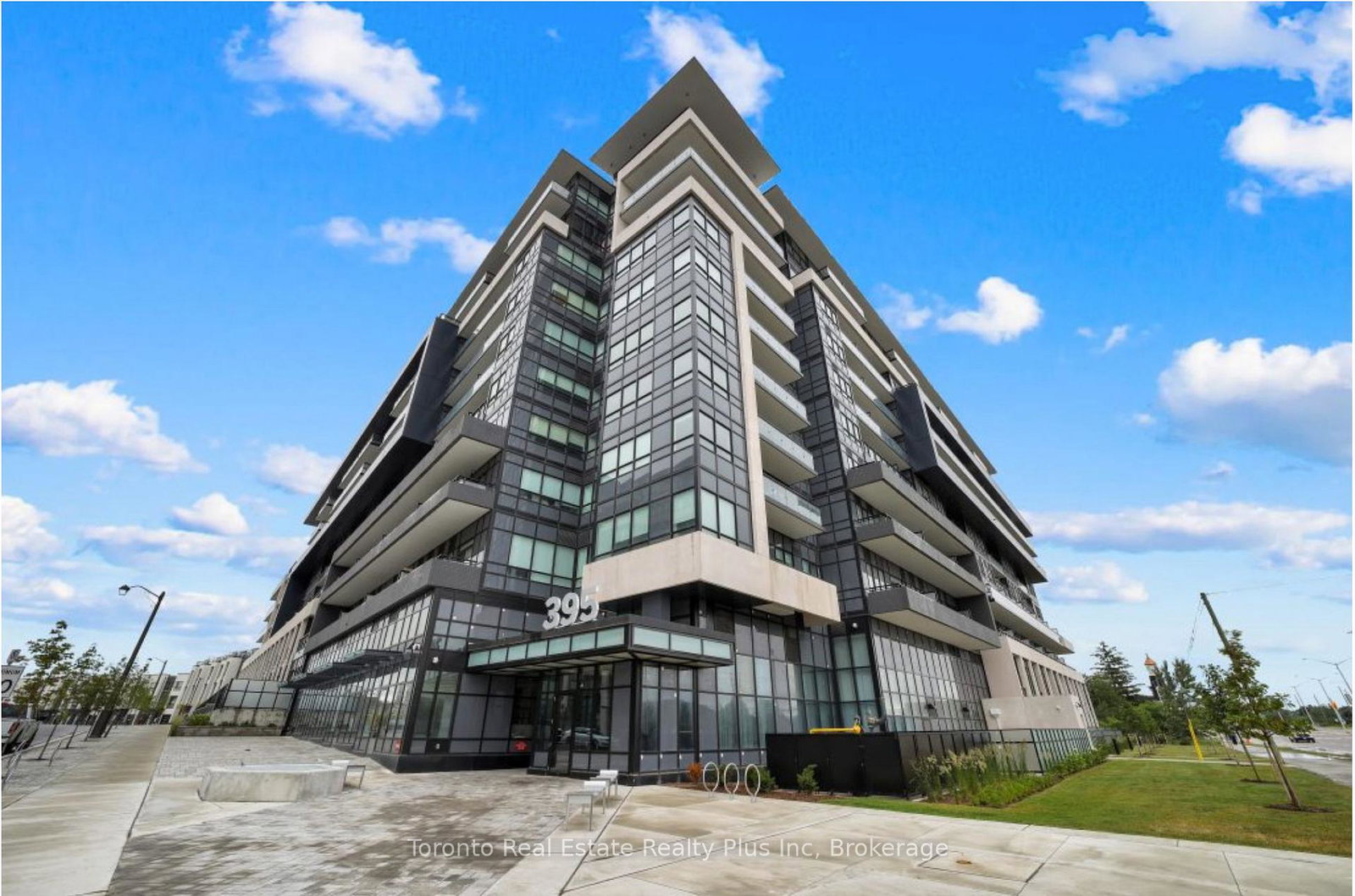 395-dundas-street-w-oakville-ontario-w13446756