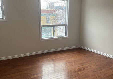 916-bloor-street-w-toronto-ontario-w13447004