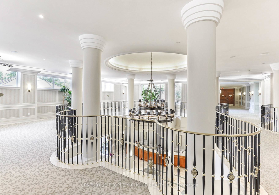 25-kingsbridge-garden-circle-mississauga-ontario-w13447264