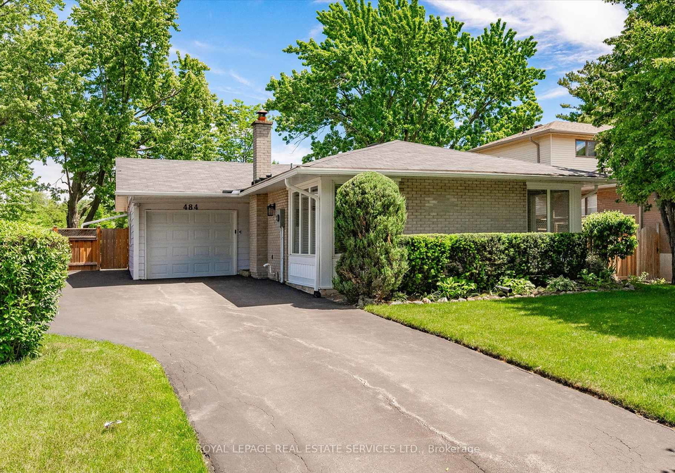 484-grand-boulevard-oakville-ontario-w13447360