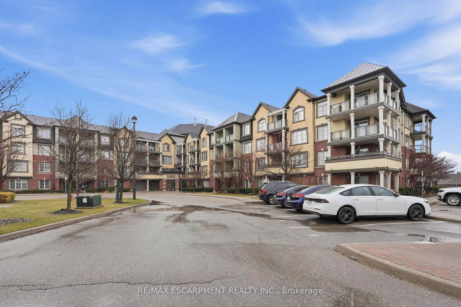 3060-rotary-way-burlington-ontario-w13447460