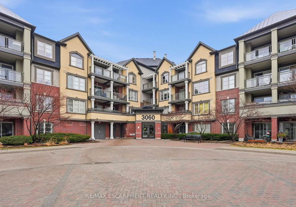 3060-rotary-way-burlington-ontario-w13447460