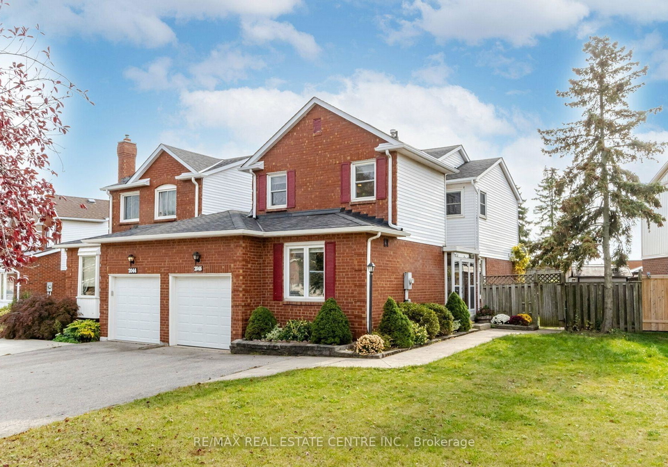 2046-glenada-crescent-oakville-ontario-w13447554