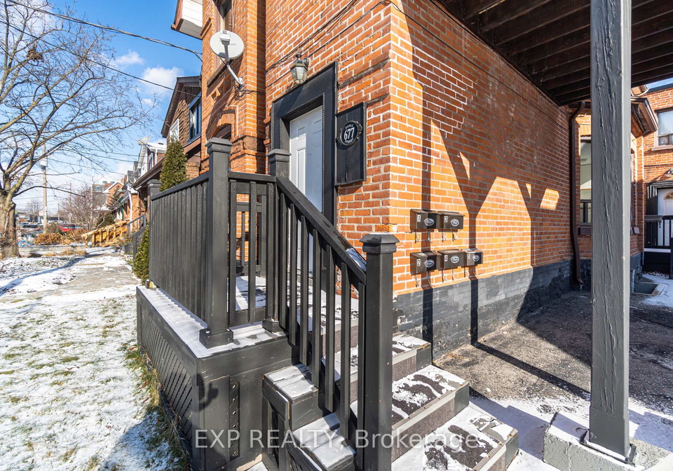 677-durie-street-toronto-ontario-w13447786