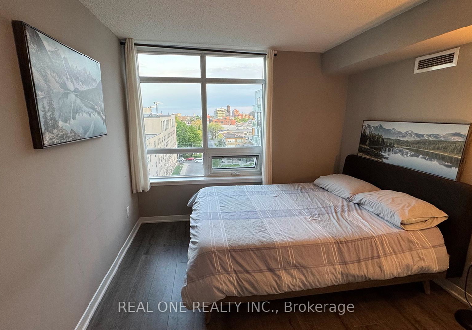 816-lansdowne-avenue-toronto-ontario-w13447820