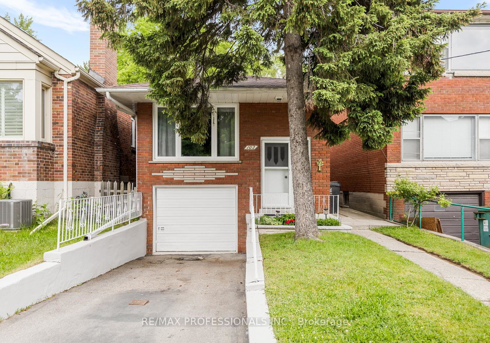 102-symons-street-etobicoke-ontario-w13448048