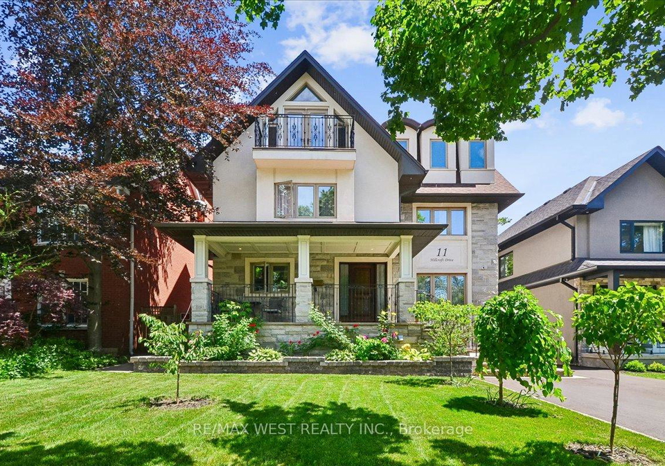 11-hillcroft-drive-etobicoke-ontario-w13448060