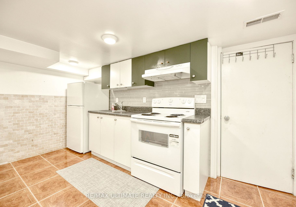 433-symington-avenue-w-toronto-ontario-w13448124