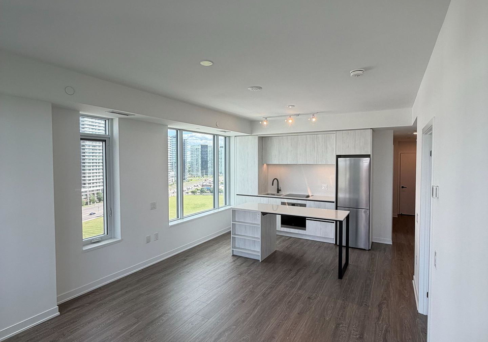 2495-eglinton-avenue-w-mississauga-ontario-w13448262