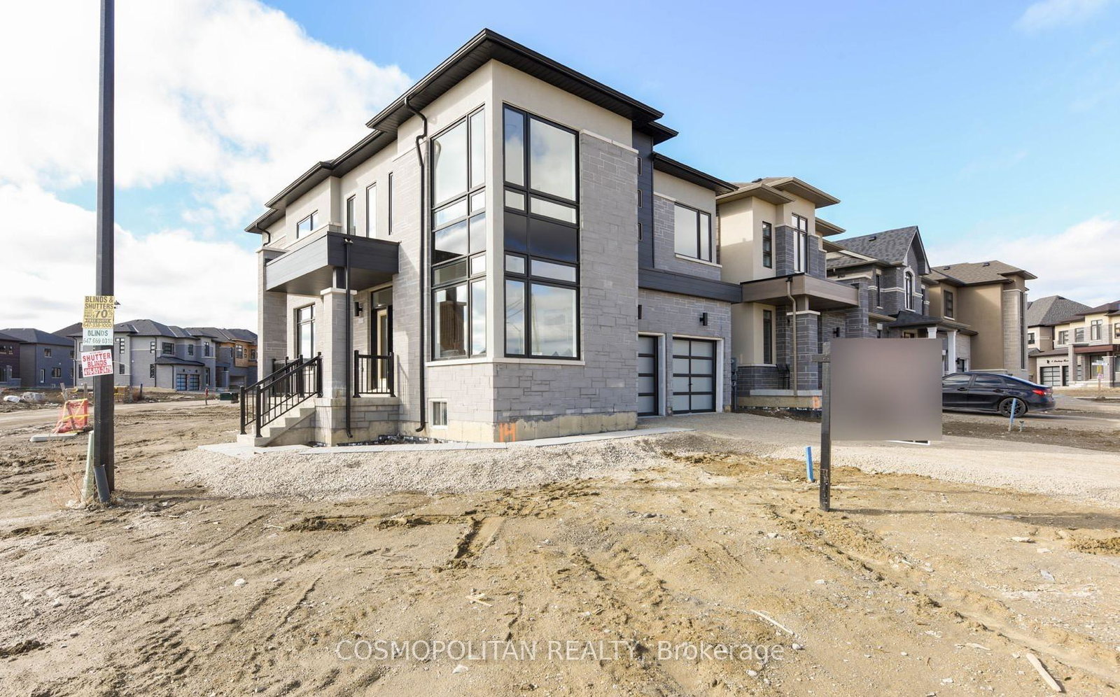 1-icon-street-brampton-ontario-w13448362