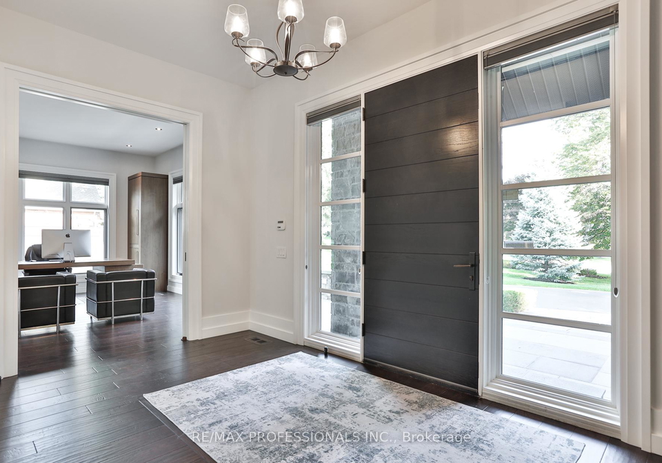262-maple-grove-drive-oakville-ontario-w13448452