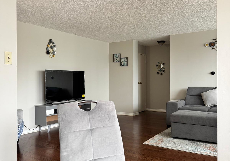 3700-kaneff-crescent-mississauga-ontario-w13448546