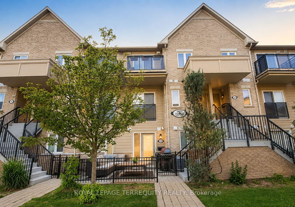 4975-southampton-drive-mississauga-ontario-w13448560
