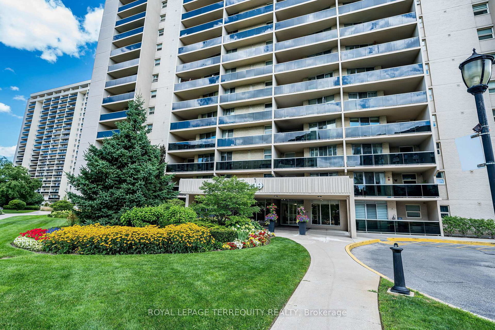 299-mill-road-etobicoke-ontario-w13448618
