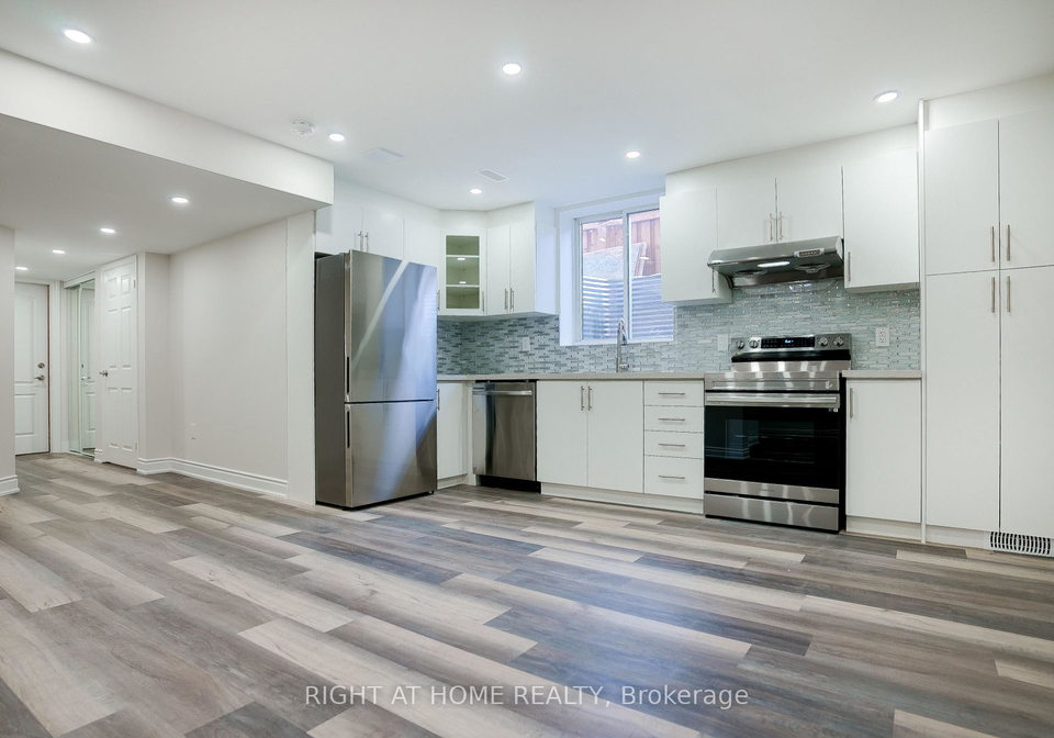 440-downes-jackson-heights-milton-ontario-w13448720