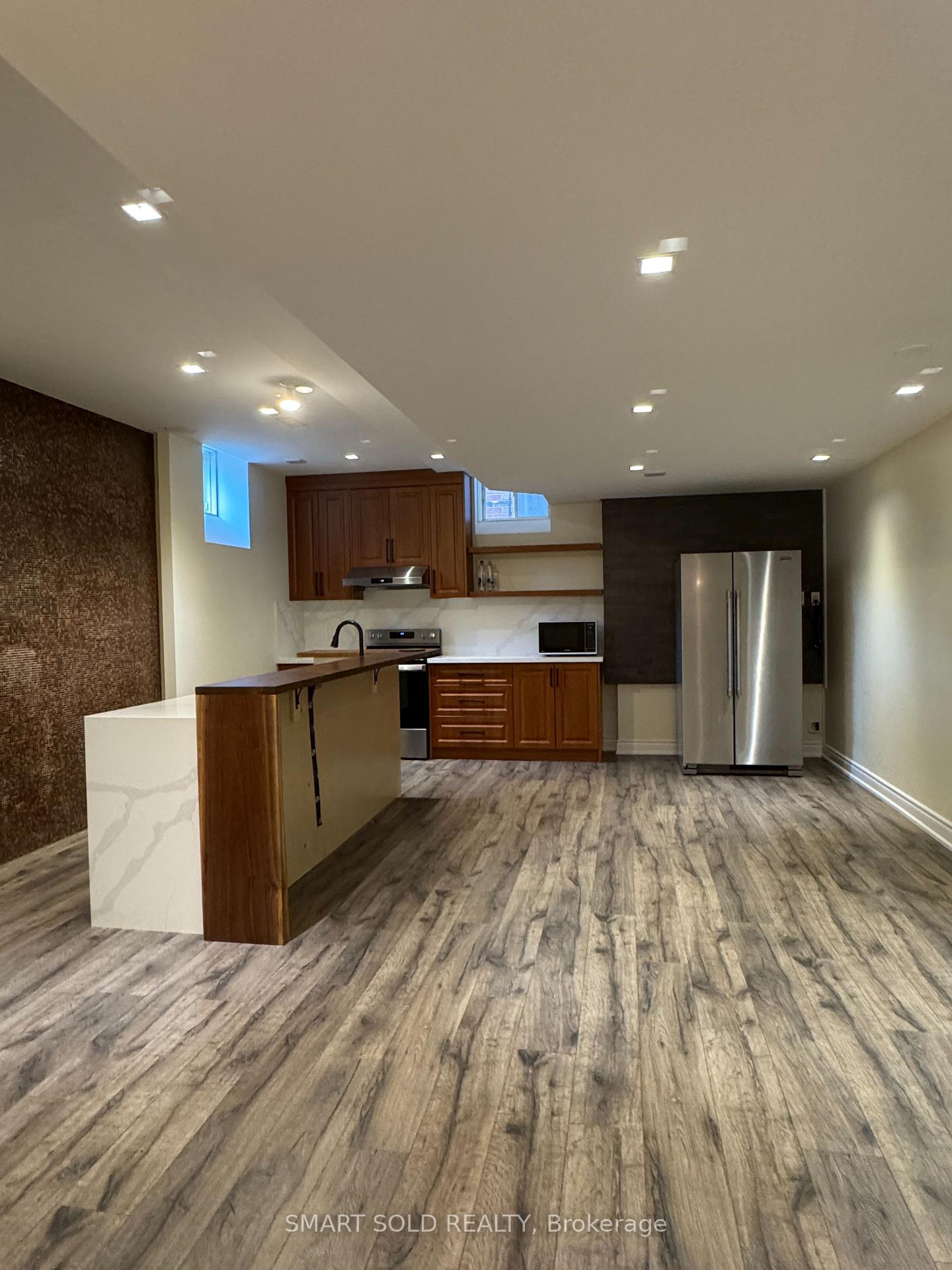 2374-robmar-drive-oakville-ontario-w13448964