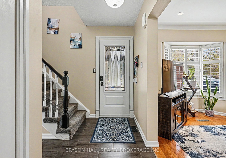 2122-hunt-crescent-burlington-ontario-w13449174