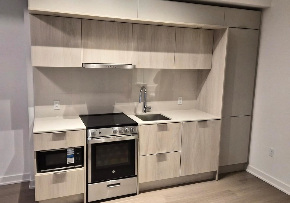 448-burnhamthorpe-road-w-mississauga-ontario-w13449522