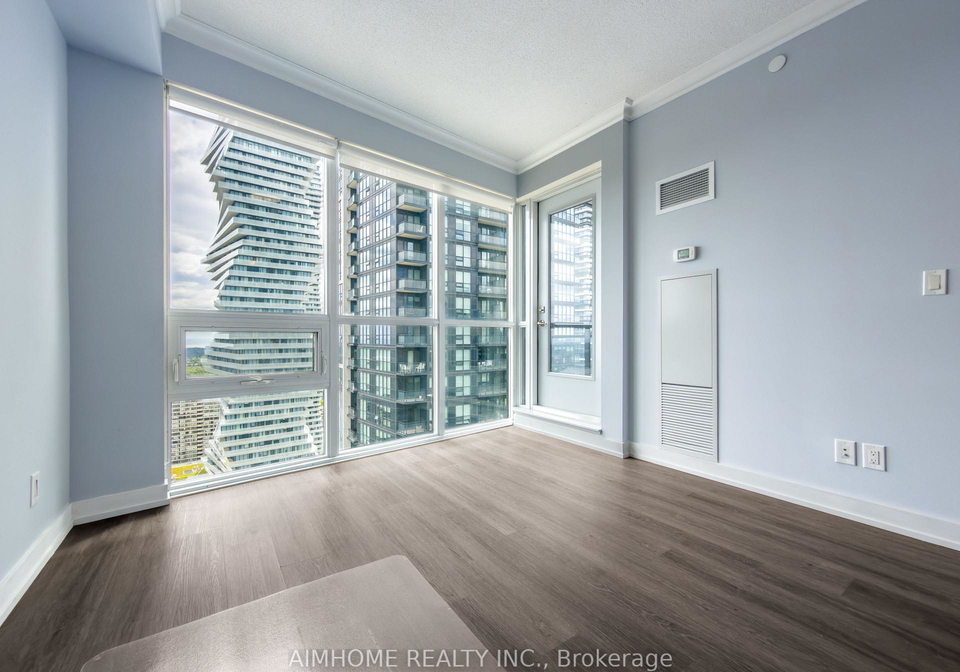 510-curran-place-mississauga-ontario-w13449642