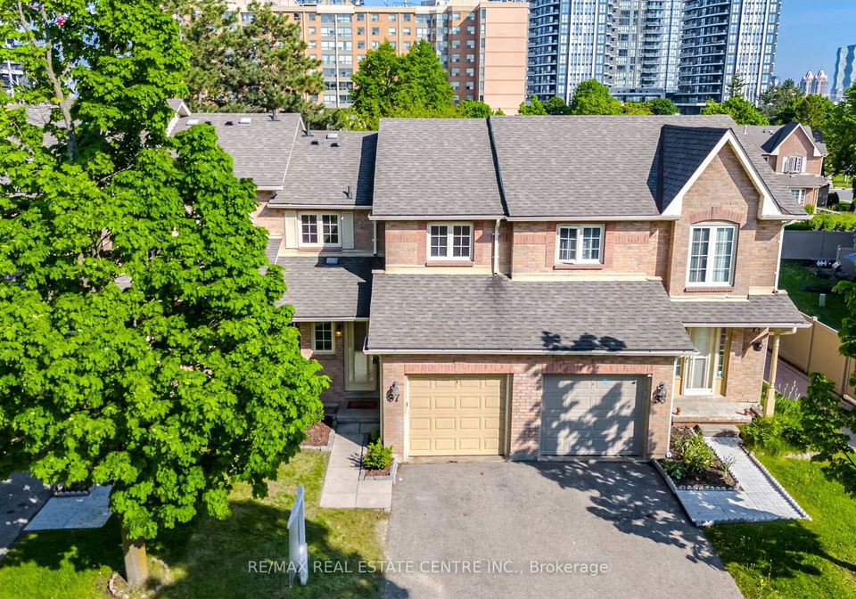 35-ceremonial-drive-mississauga-ontario-w13449820