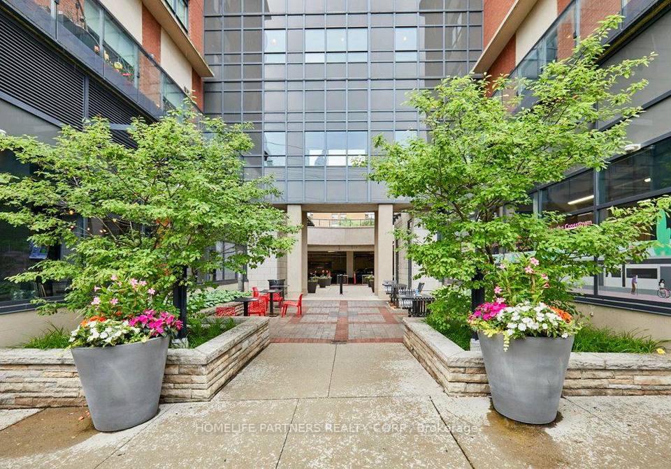 35-fontenay-court-etobicoke-ontario-w13449828