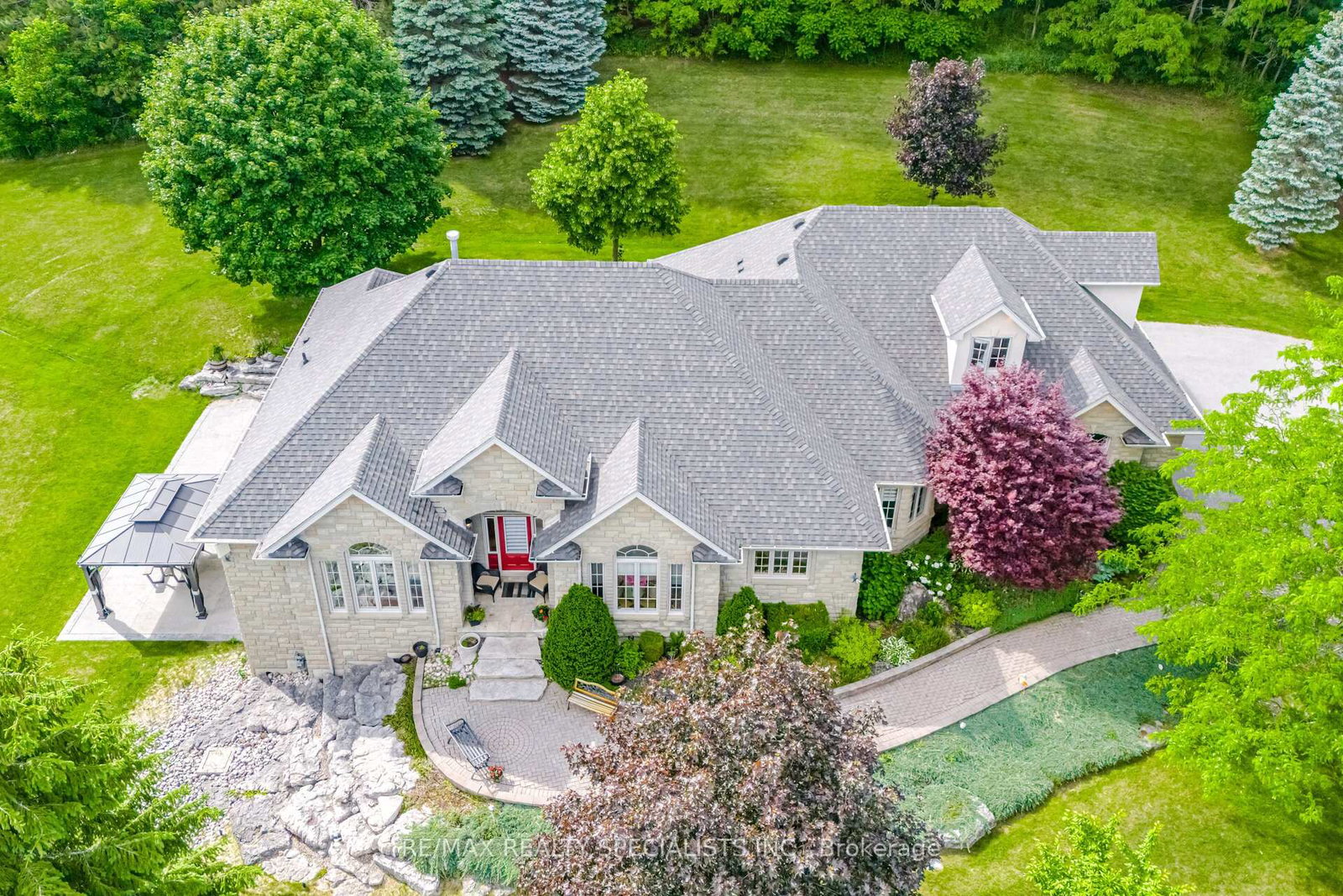 10-valley-hill-drive-caledon-ontario-w13449926