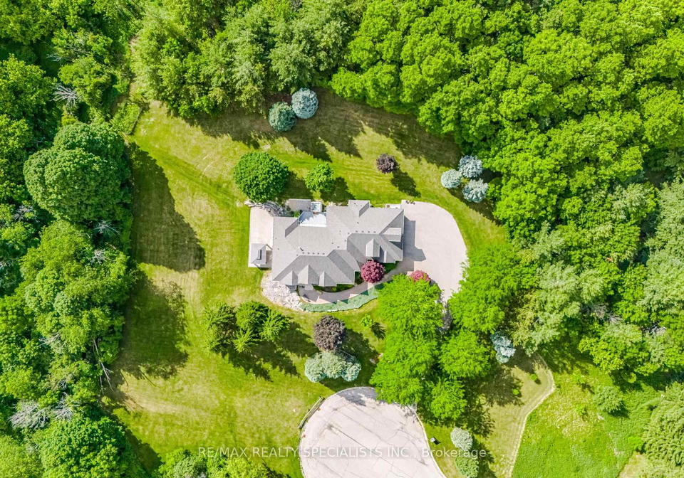 10-valley-hill-drive-caledon-ontario-w13449926