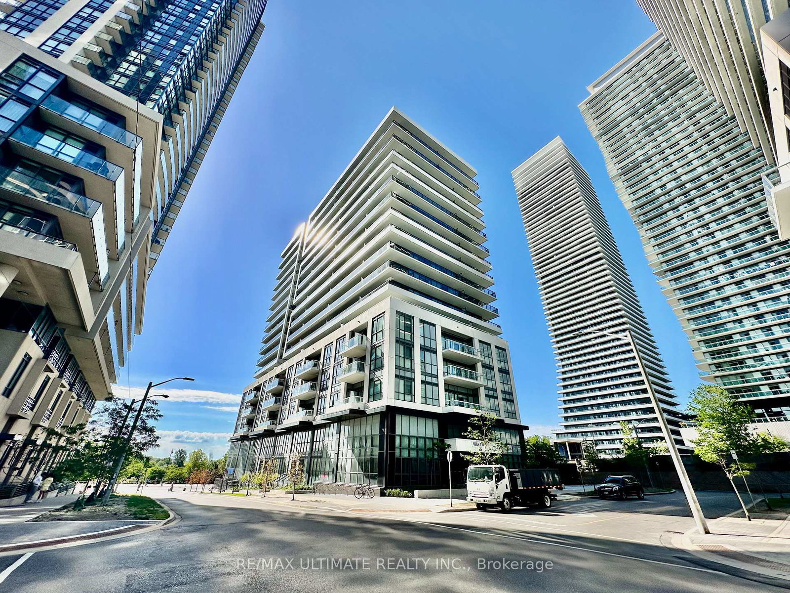 65-annie-craig-drive-etobicoke-ontario-w13450062