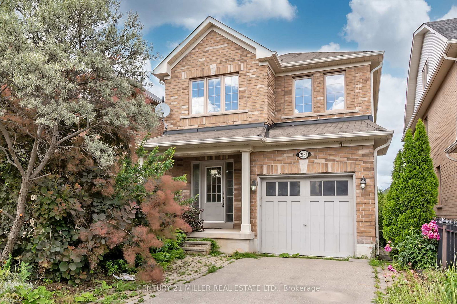 2131-fiddlers-way-oakville-ontario-w13450584