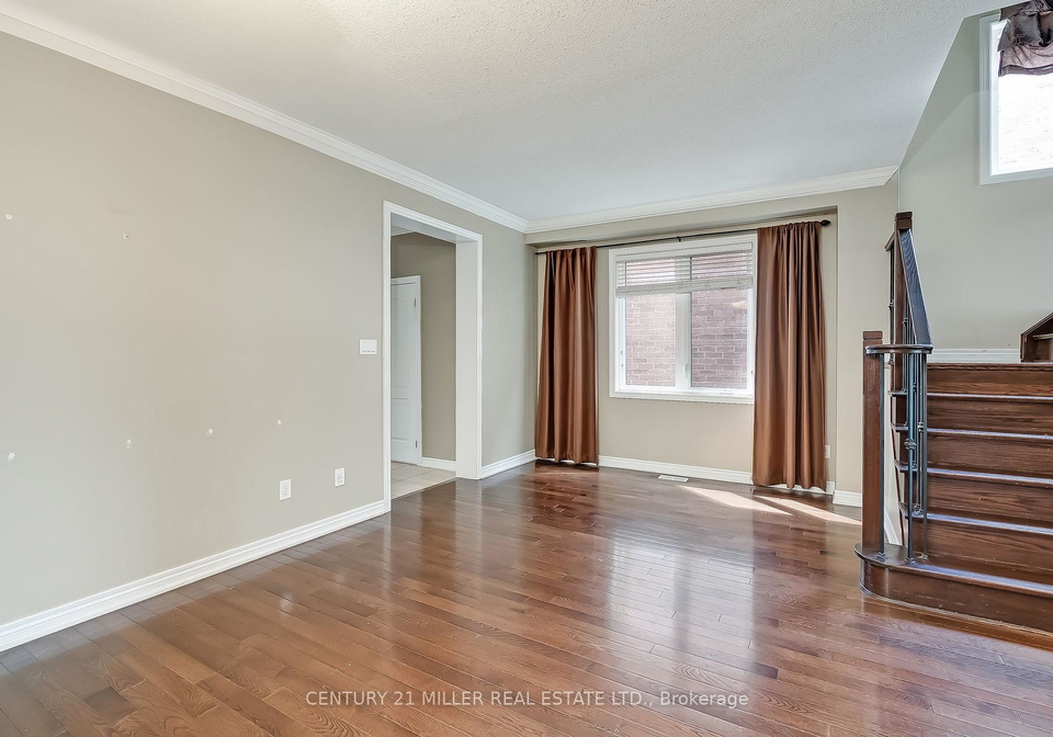 2131-fiddlers-way-oakville-ontario-w13450584