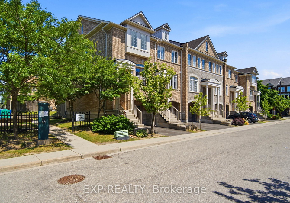 7211-triumph-lane-mississauga-ontario-w13450700