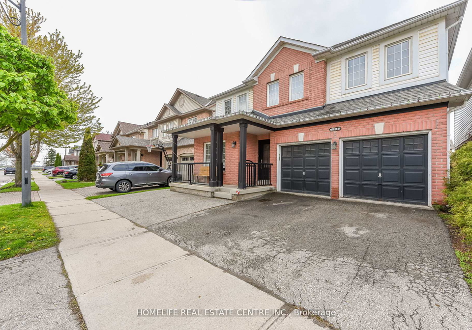 1034-freeman-trail-milton-ontario-w13450818