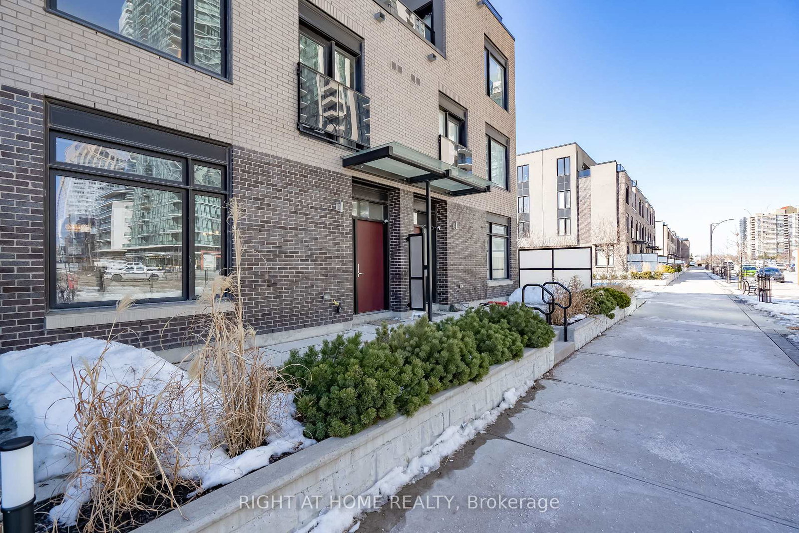 4030-parkside-village-drive-mississauga-ontario-w13451044