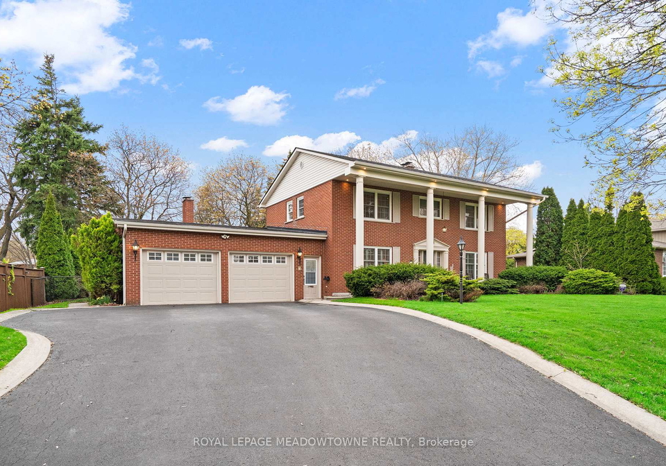 415-highside-drive-milton-ontario-w13451400