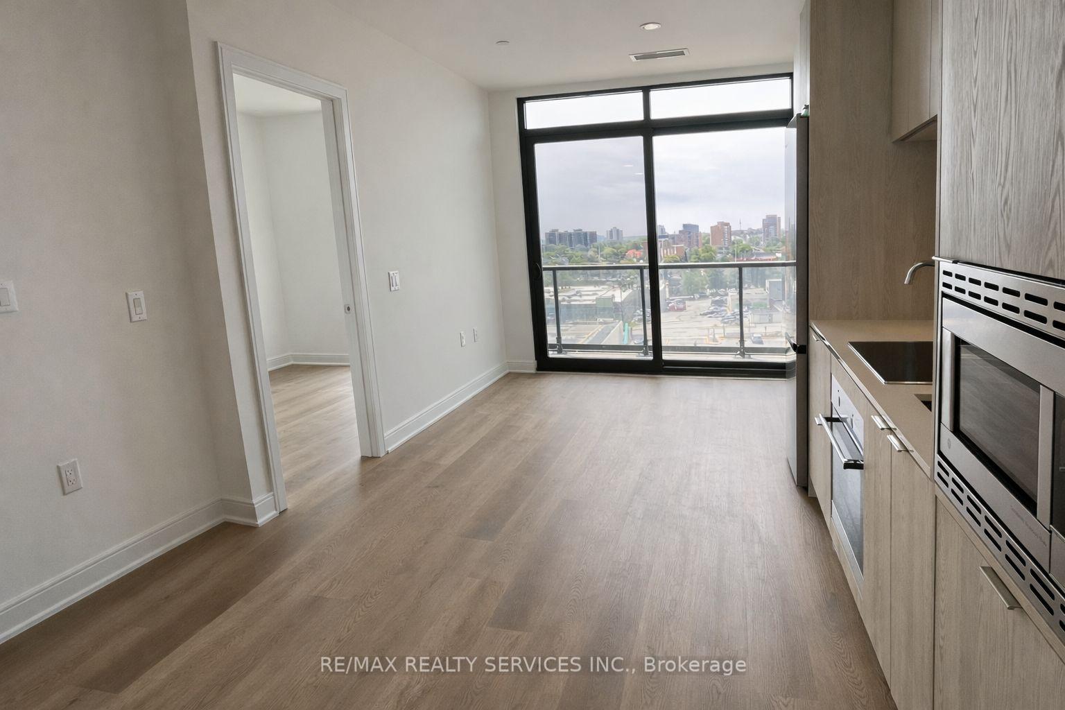 86-dundas-street-mississauga-ontario-w13451918
