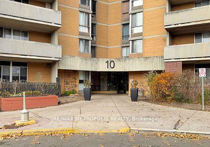10-martha-eaton-way-north-york-ontario-w13451942