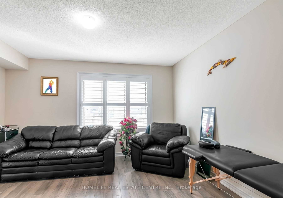5-kayak-heights-brampton-ontario-w13452170
