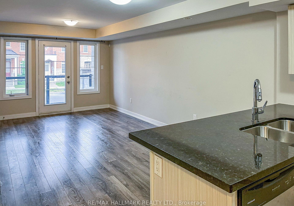 100-parrotta-drive-york-ontario-w13452222