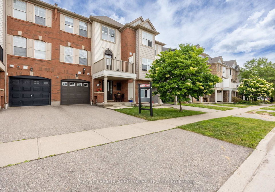 3123-stornoway-circle-oakville-ontario-w13452268