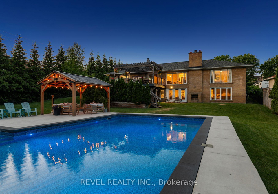 1648-crediton-parkway-mississauga-ontario-w13452332