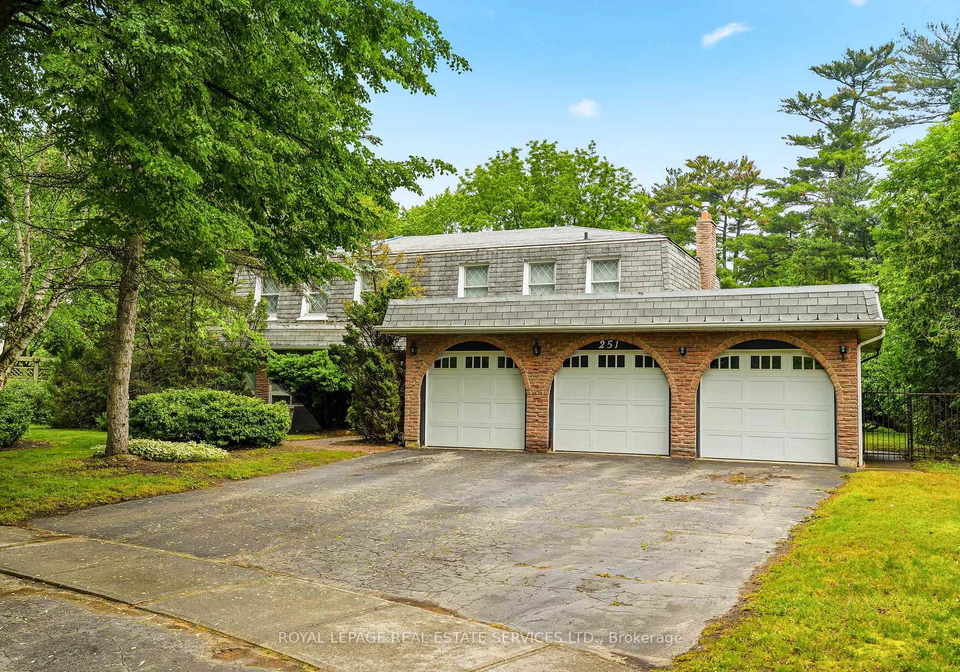 251-dolphin-court-oakville-ontario-w13452472