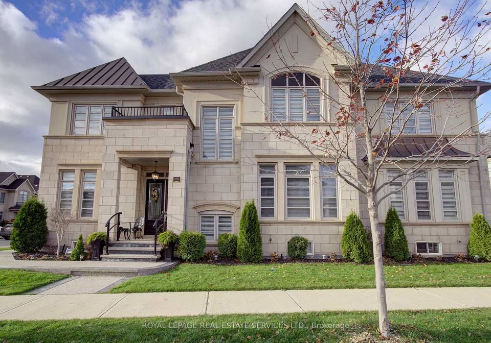 135-zachary-crescent-oakville-ontario-w13452510